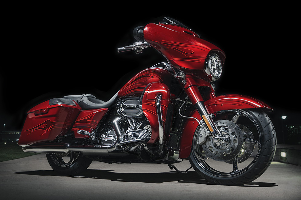 CVO Street Glide 大道滑翔CVO